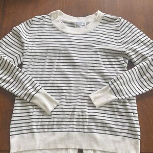 Black and White Striped Women's Crew Neck Sweater